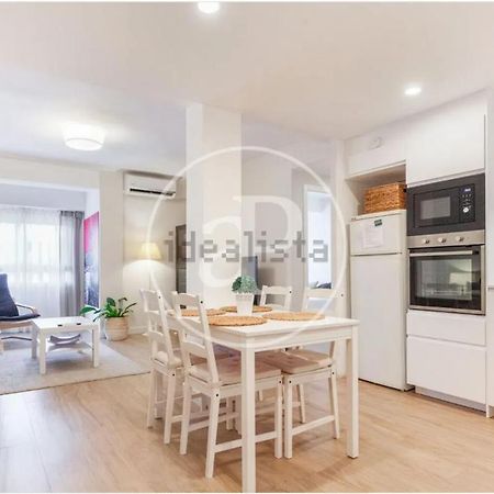 Apartamento Centrico Familiar En Valencia Frente Estacion Ave Joaquin Sorolla Valência Exterior foto