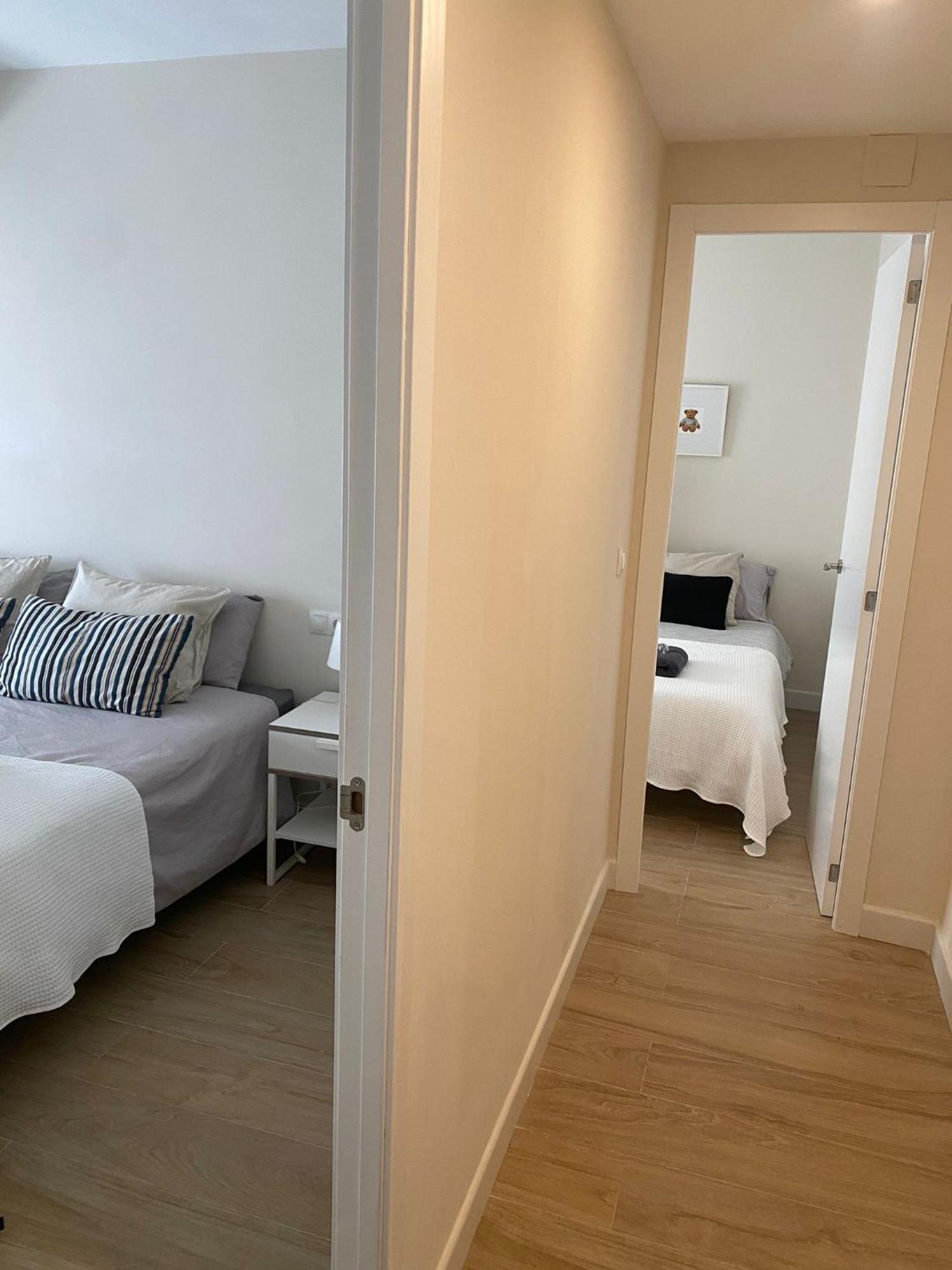 Apartamento Centrico Familiar En Valencia Frente Estacion Ave Joaquin Sorolla Valência Exterior foto