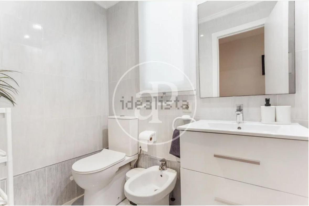 Apartamento Centrico Familiar En Valencia Frente Estacion Ave Joaquin Sorolla Valência Exterior foto