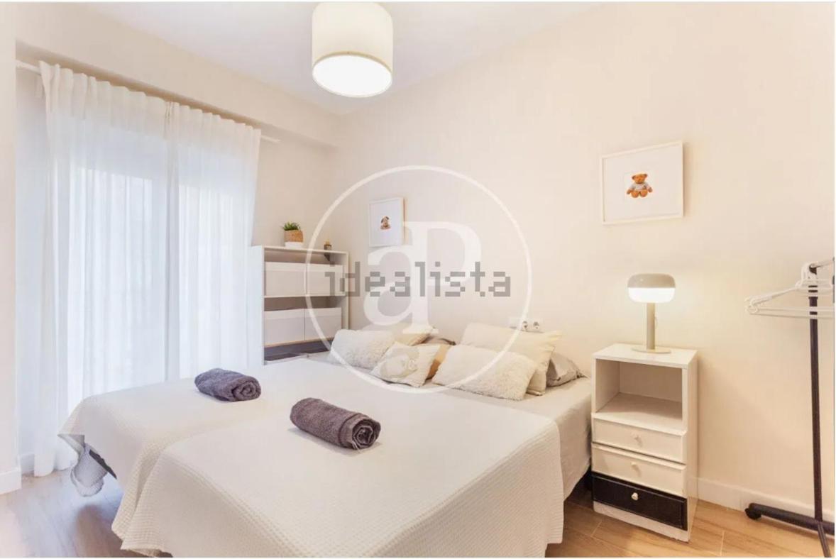 Apartamento Centrico Familiar En Valencia Frente Estacion Ave Joaquin Sorolla Valência Exterior foto