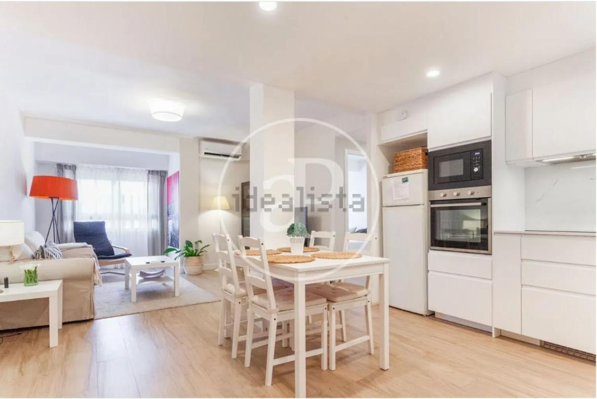 Apartamento Centrico Familiar En Valencia Frente Estacion Ave Joaquin Sorolla Valência Exterior foto